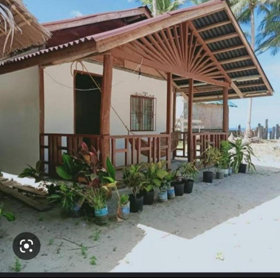 Akoya Beach Park And Cottages Locaroc Esterno foto