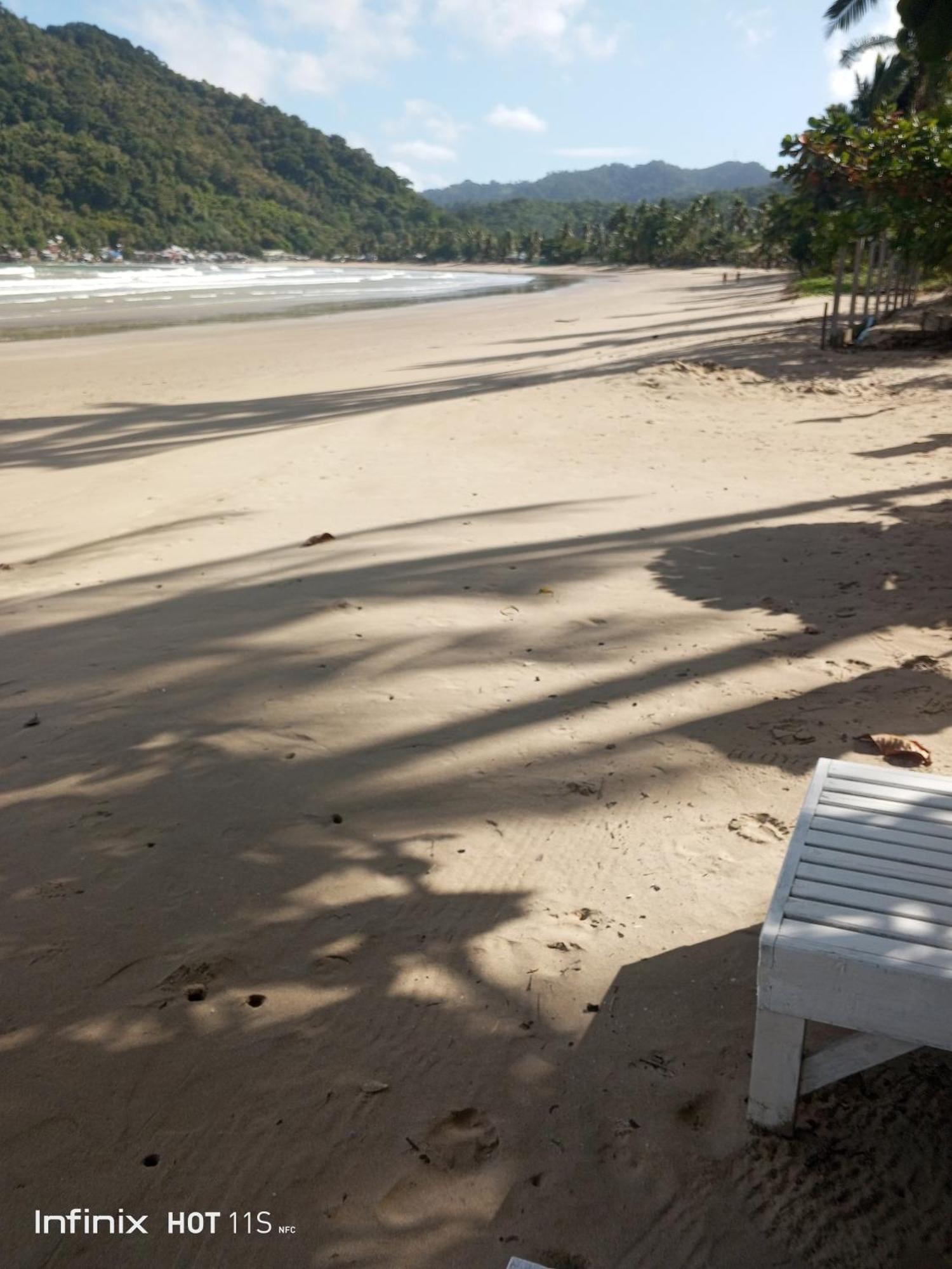 Akoya Beach Park And Cottages Locaroc Esterno foto